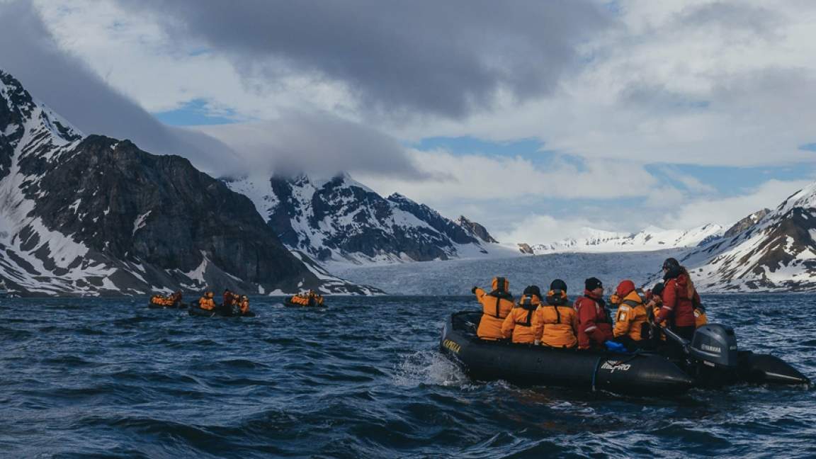 Intro to Spitsbergen: Fjords, Glaciers and Wildlife of Svalbard Intro to Spitsbergen: Fjords, Glaciers and Wildlife of Svalbard