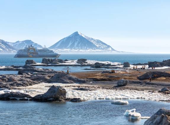 [Hero] Spitsbergen Circumnavigation: A Rite of Passage